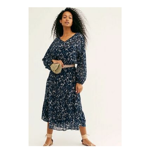 Free People Dresses & Skirts - Free People Women's WallFlower Midi Dress